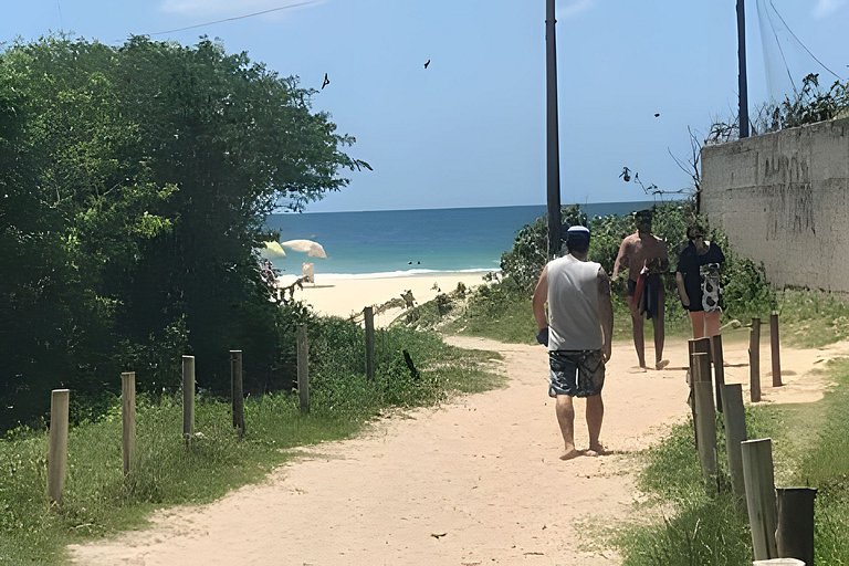 Descanse na praia e refresque na piscina