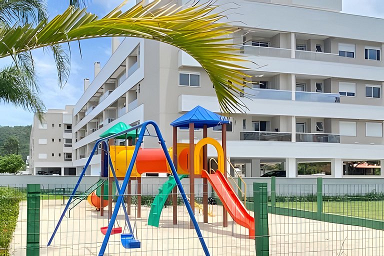 Espaço de lazer, Piscina/praia e academia