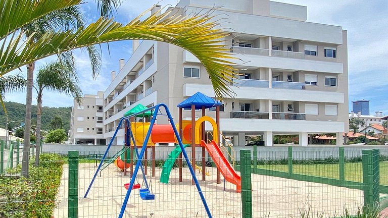 Espaço de lazer, Piscina/praia e academia