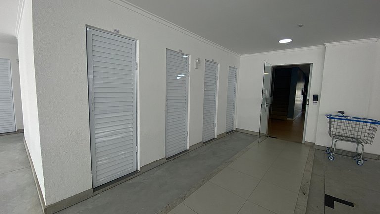 Espaço de lazer, Piscina/praia e academia