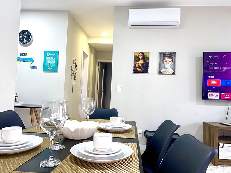 Conforto e Praia: Apê em residencial à beira-mar