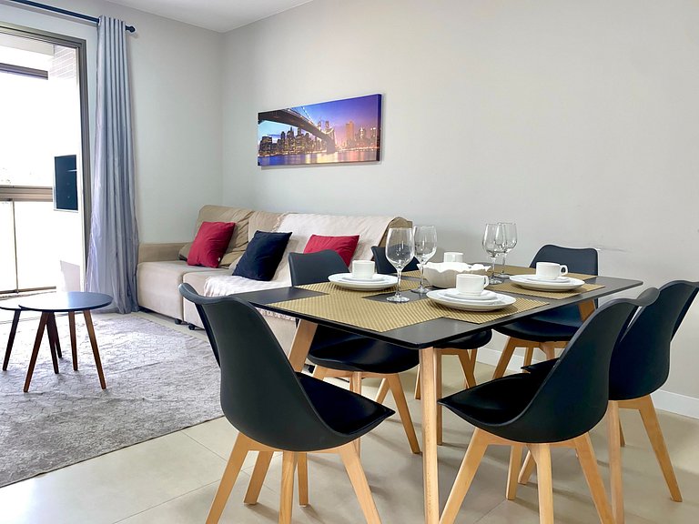 Conforto e Praia: Apê em residencial à beira-mar