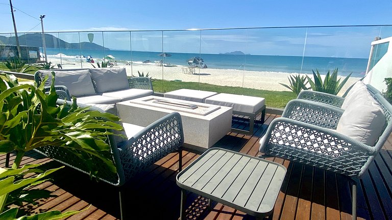 Viva o Mar: Apartamento Beira-Mar Completo