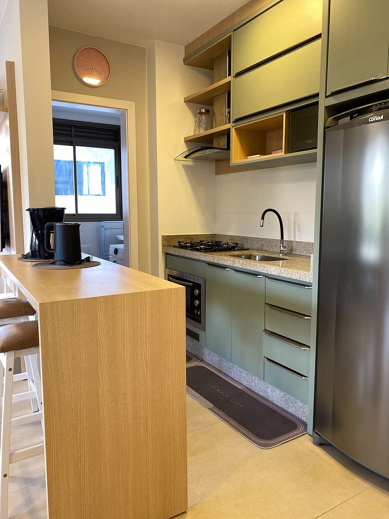 Apartamento em residencial à beira-mar- 2 garagens