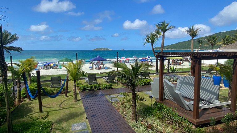 Conforto e pé na areia Praia dos Ingleses