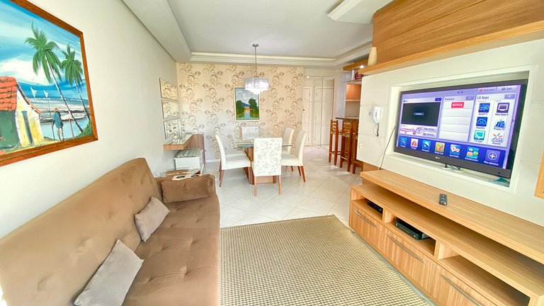 Apê c/3 dormitórios, espaçoso, PISCINA na PRAIA
