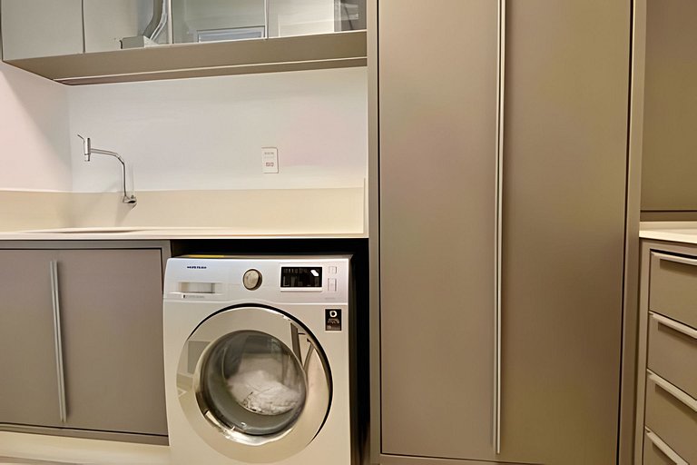 Luxo e mar, Piscinas e vistas incríveis nos Ingleses