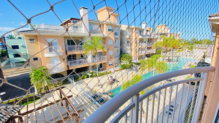 Seguro, confortável passos da praia c/piscina