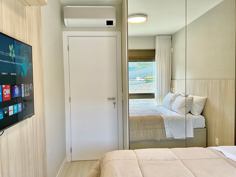 Estilo e conforto apê em residencial beira-mar