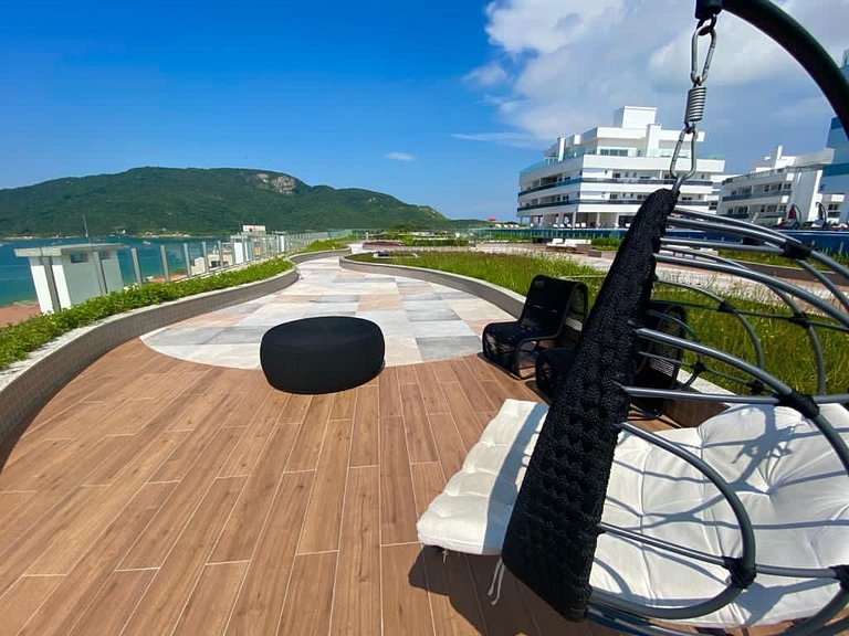 Luxo e mar, Piscinas e vistas incríveis nos Ingleses