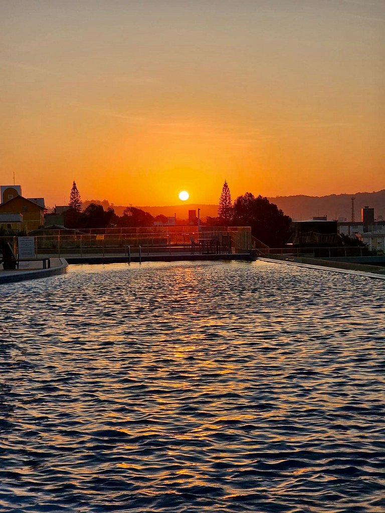 Luxo e mar, Piscinas e vistas incríveis nos Ingleses