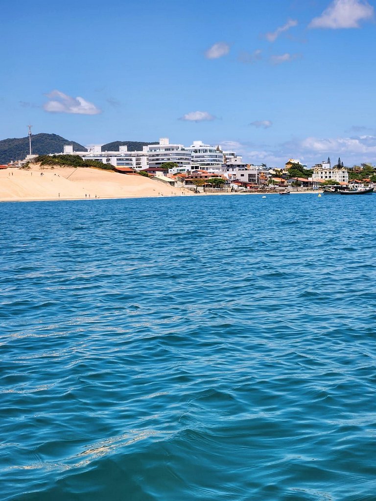 Luxo e mar, Piscinas e vistas incríveis nos Ingleses