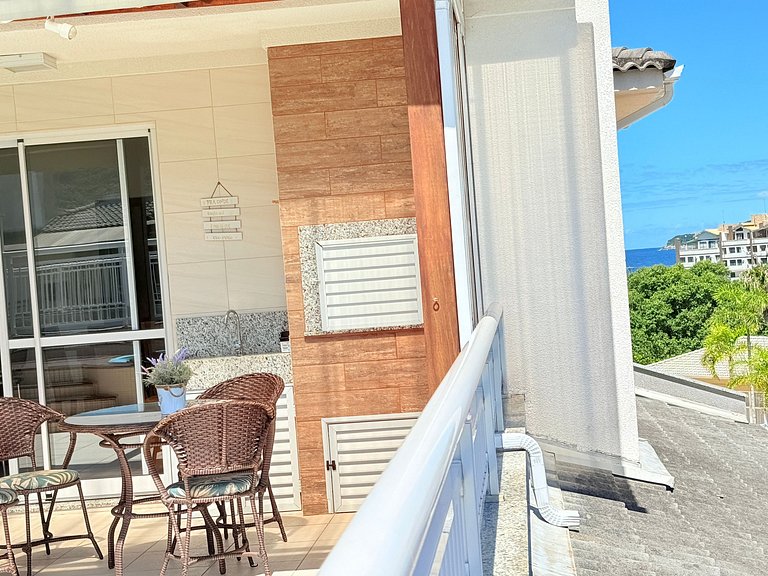 Cobertura c/ Piscina Privativa passos da praia