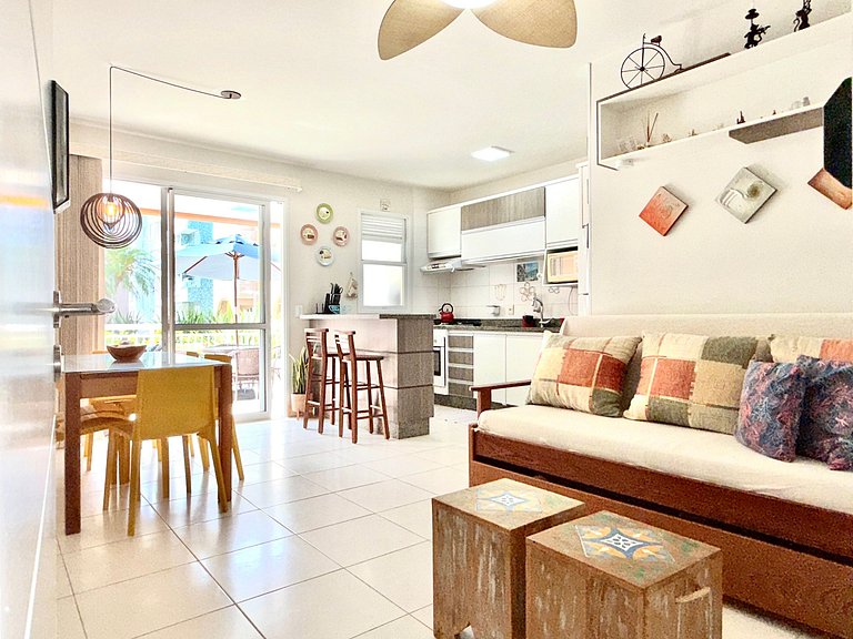 Ground floor apartment, between swimming pools, sun and beac
