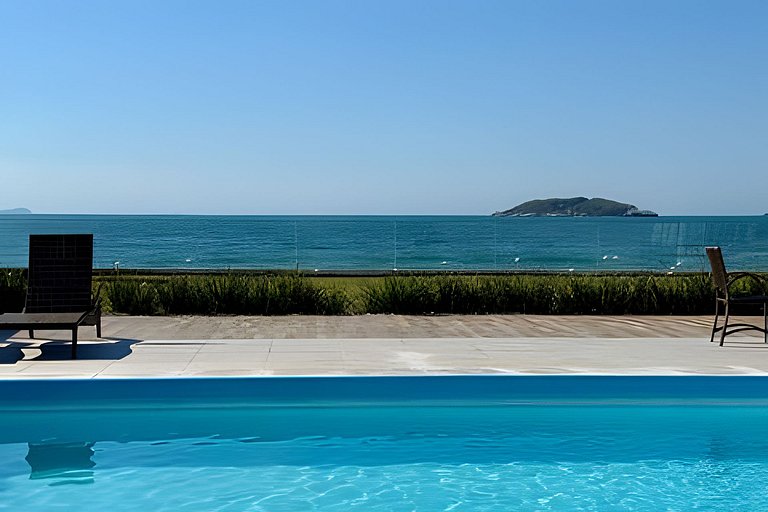 Praia & Piscina - Residencial pé na areia