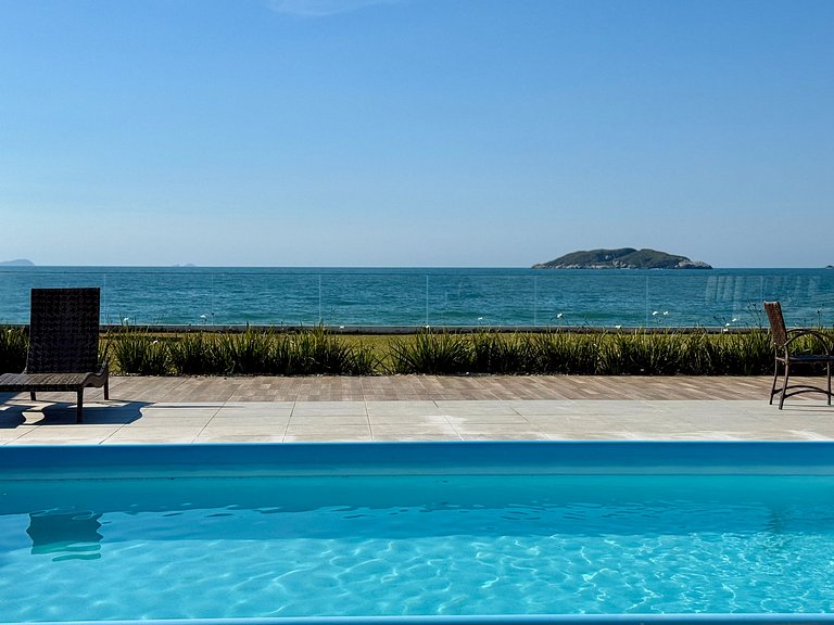 Praia & Piscina - Residencial pé na areia
