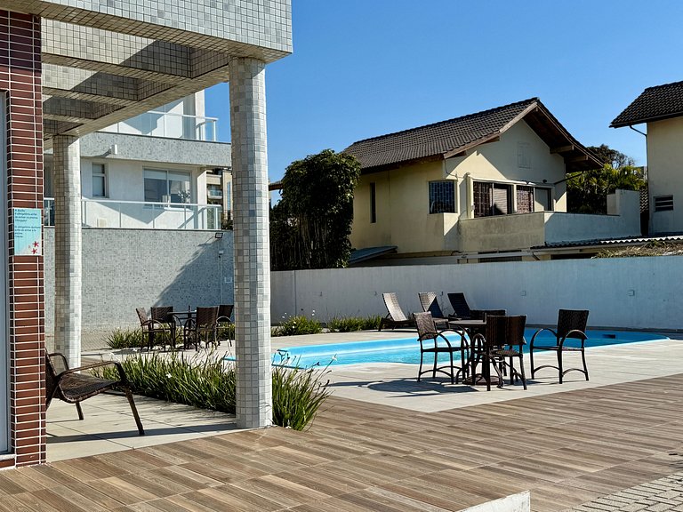 Apê Beira-Mar Exclusivo c/ Piscina – Ingleses