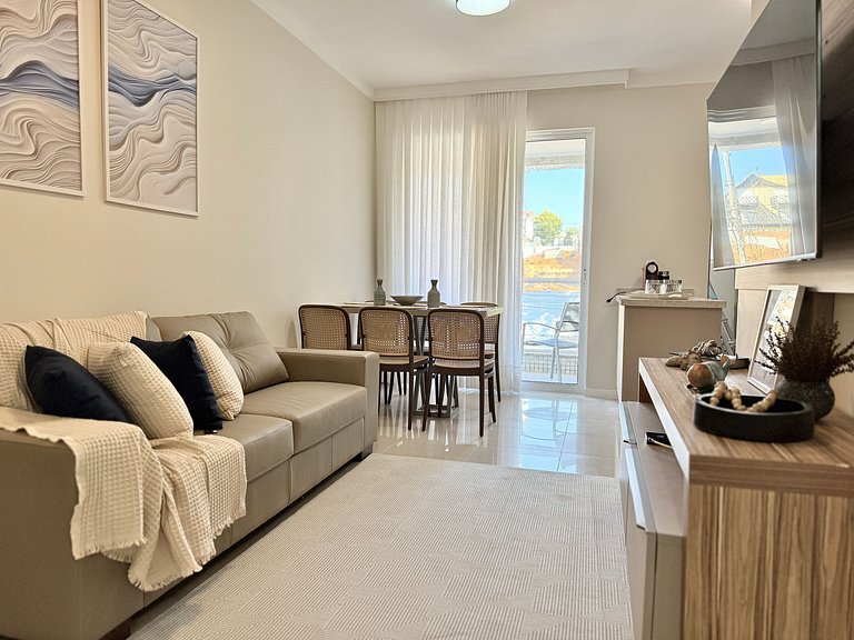 Apê c/ 2 suítes em residencial beira Mar c/piscin