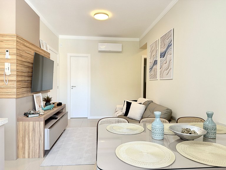 Apê c/ 2 suítes em residencial beira Mar c/piscin