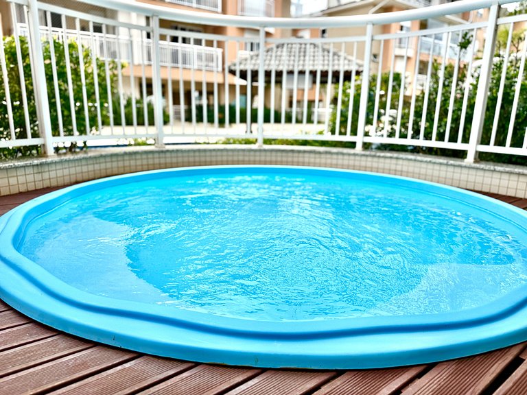 Apto terreo| piscina privativa| social e Praia