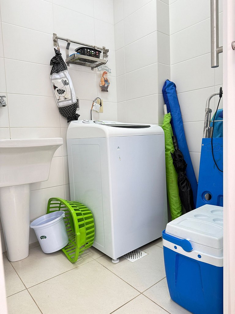 Ground floor apartment, between swimming pools, sun and beac