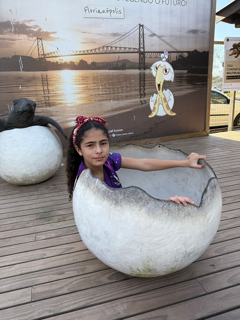 Relaxe nesse apê na praia e c/ piscina