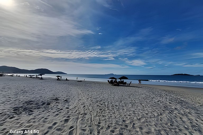 Ótimo Ap 40m praia c/piscina, vista mar e 1 vaga