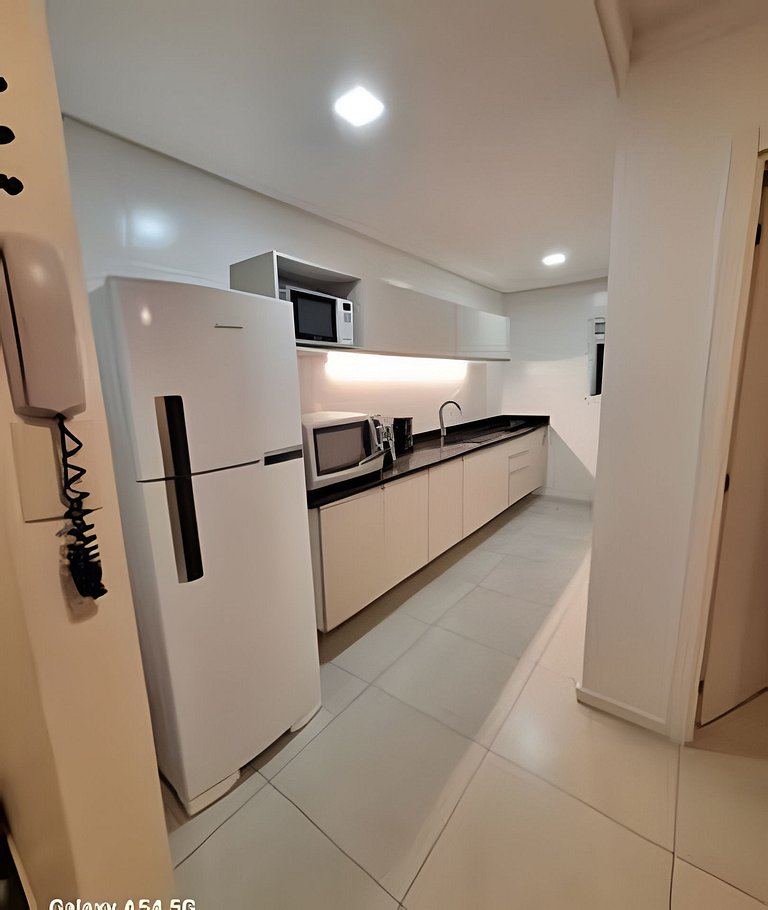 Ótimo Ap 40m praia c/piscina, vista mar e 1 vaga