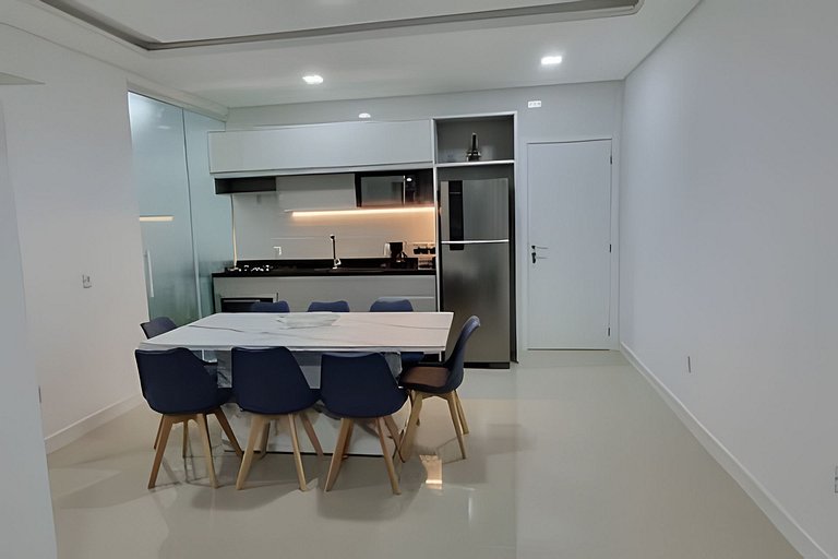 Apto novo 250 mts praia - Area Nobre dos Ingleses