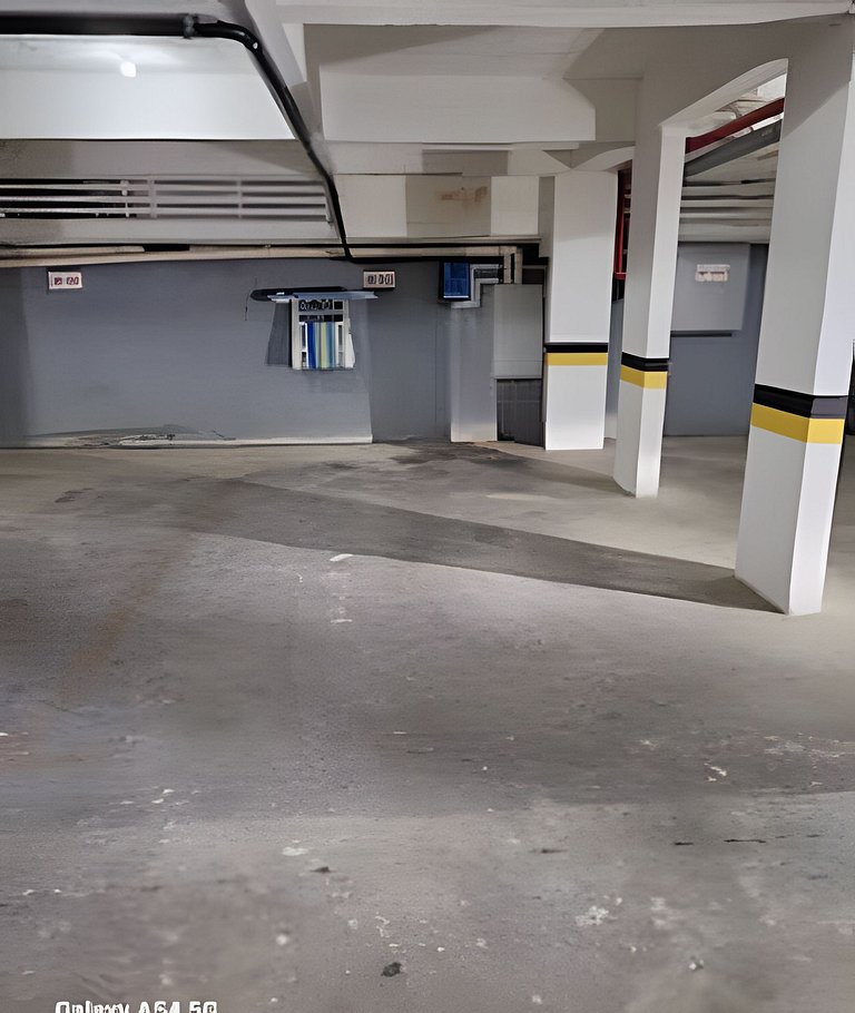 Apto Novo 400m da praia no centrinho dos ingleses