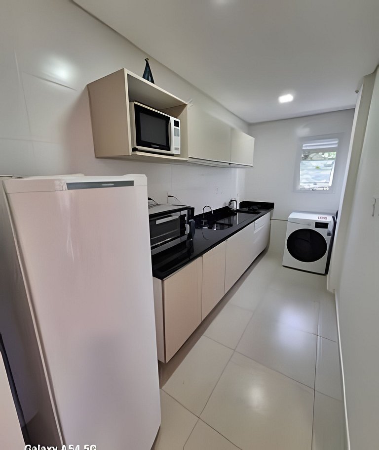 Lindo Apto 40m do mar c/piscina 1 vaga garagem