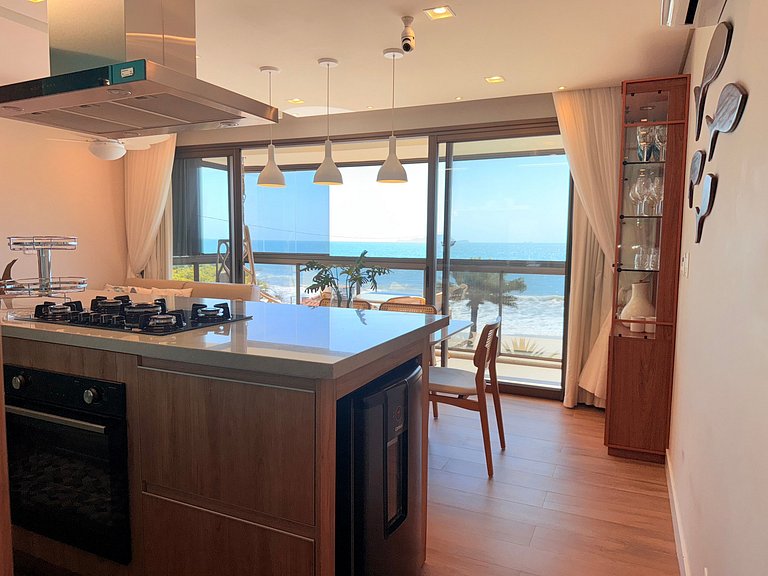 Oceano à Vista: Experiência de Luxo à Beira-Mar