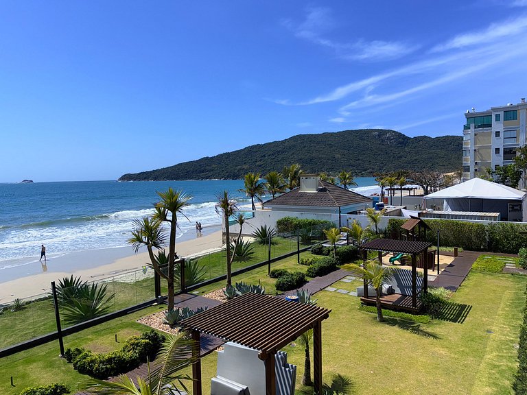 Oceano à Vista: Experiência de Luxo à Beira-Mar