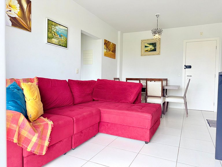 Relaxe nesse apê na praia e c/ piscina