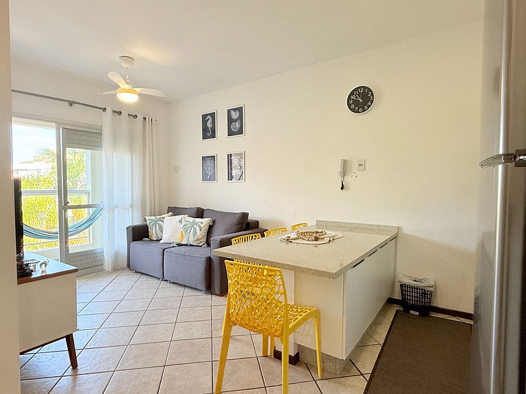 Refúgio familiar c/quiosque, piscinas e praia