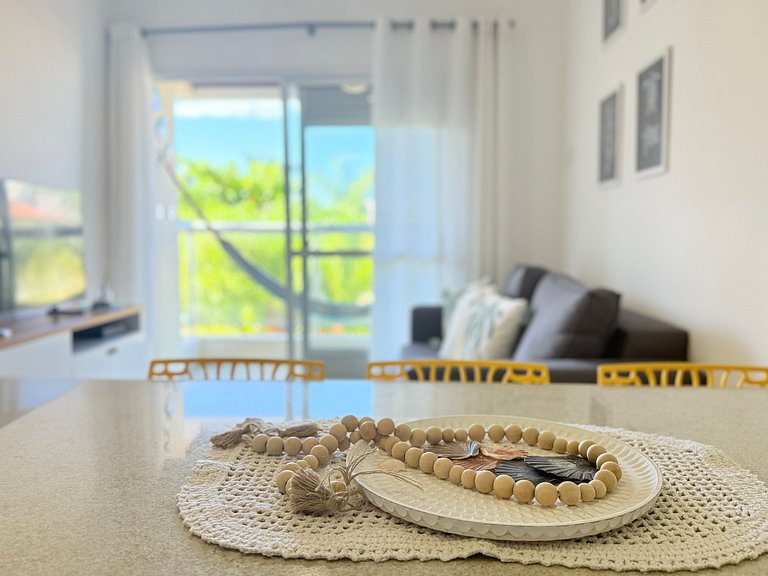 Refúgio familiar c/quiosque, piscinas e praia