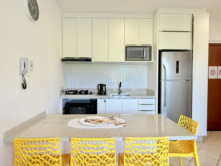 Refúgio familiar c/quiosque, piscinas e praia