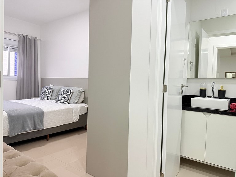 Apto novo 250 mts praia - Area Nobre dos Ingleses