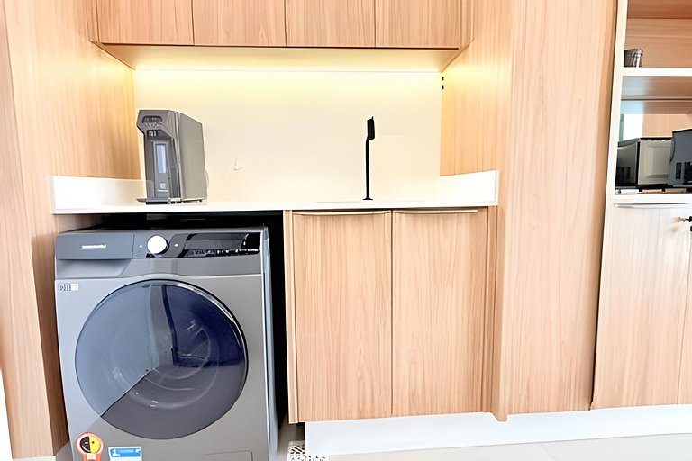 Estudio moderno e cheio de estilo-polo tecnológico