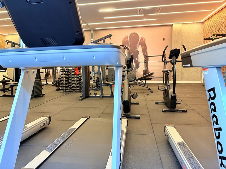 Estudio moderno e cheio de estilo-polo tecnológico