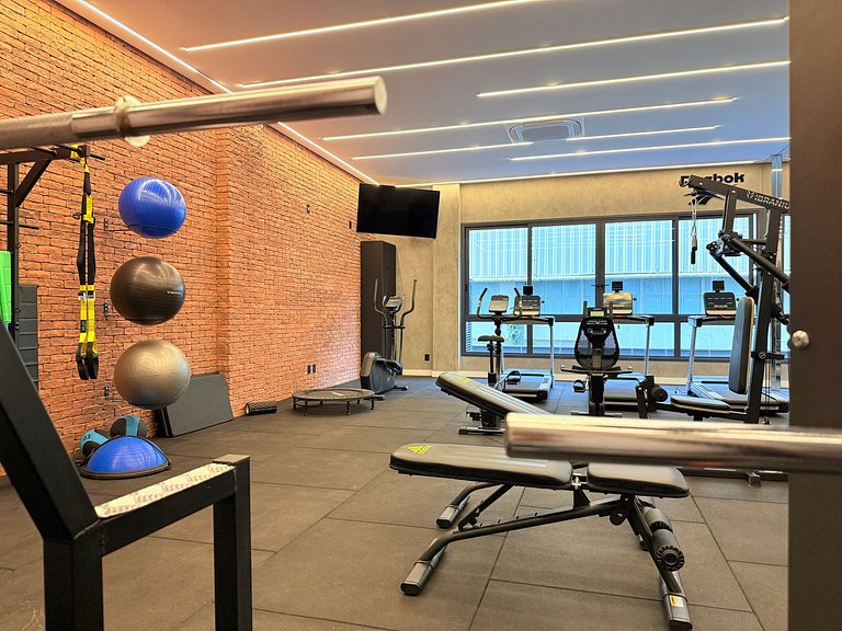 Estudio moderno e cheio de estilo-polo tecnológico