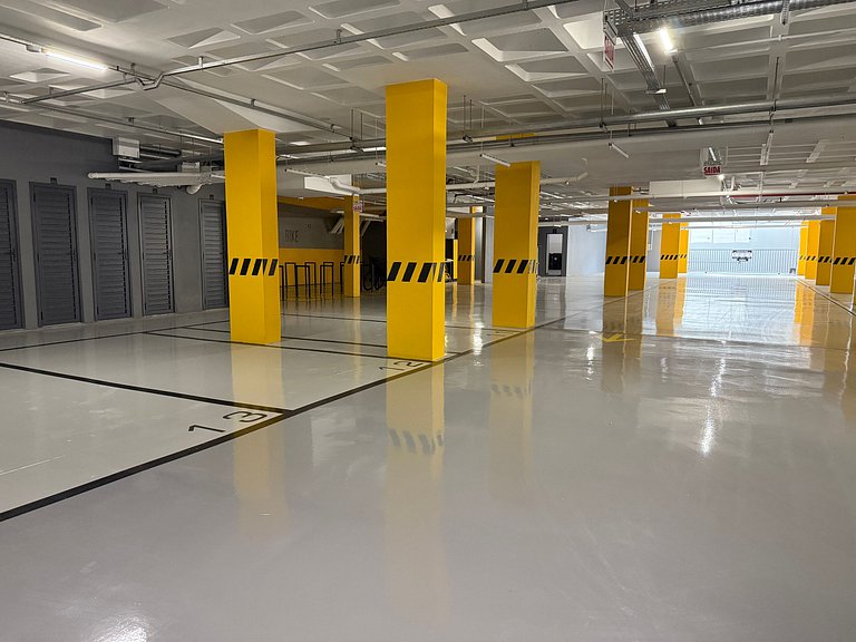 Estudio moderno e cheio de estilo-polo tecnológico