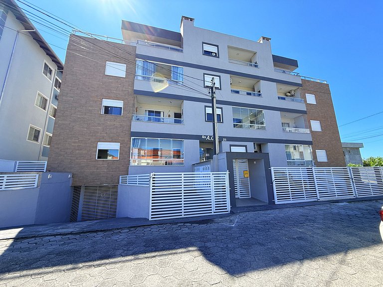 AGR - Centrinho dos Ingleses - 400 mts Praia