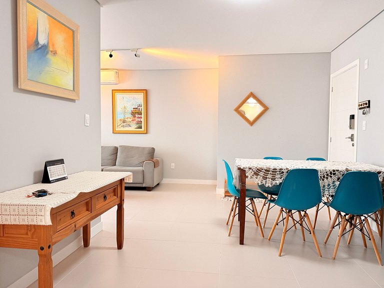 Piscina de Resort, Clima de Praia, 400 m do Mar!