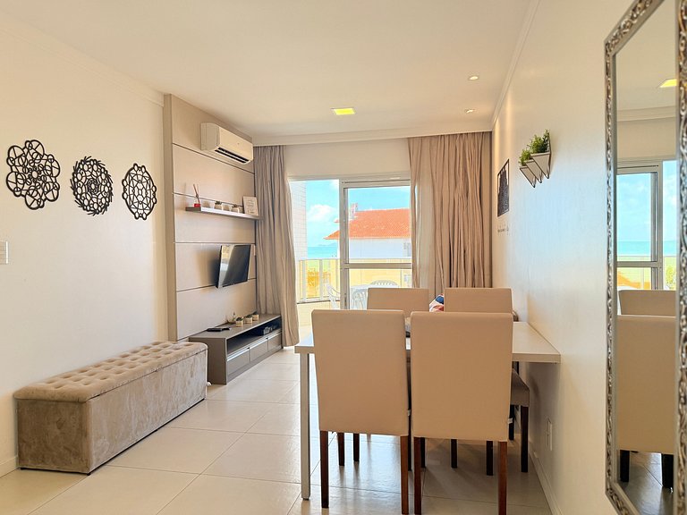 Vista incrível do mar + piscina e praia pertinho