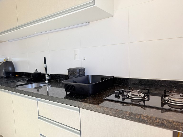 Vista incrível do mar + piscina e praia pertinho