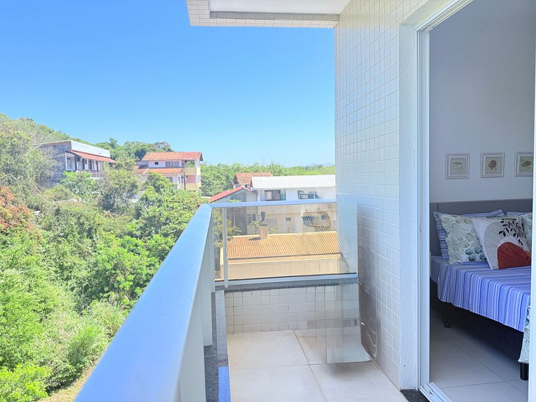 Aconchego com Vista da piscina ,1 quarto, pertinho do mar!