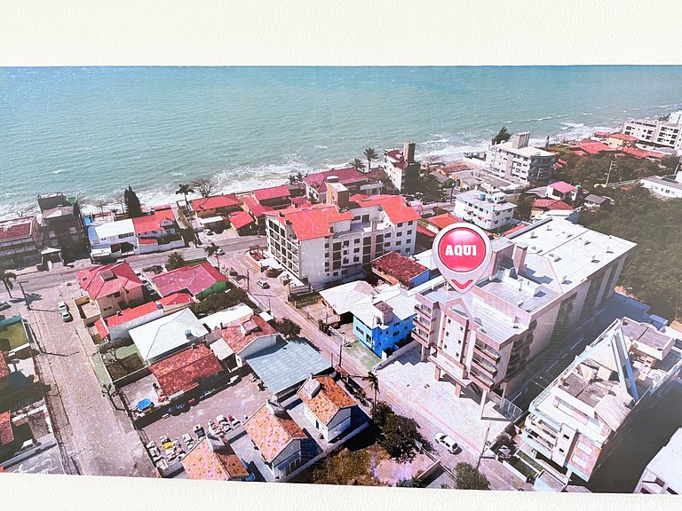 Vista incrível do mar + piscina e praia pertinho