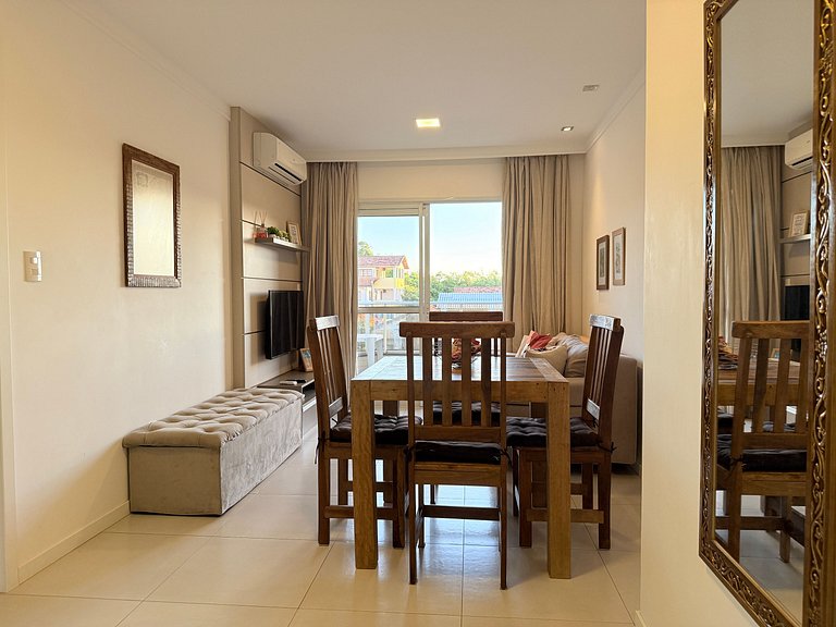 Aconchego com Vista das arvores,1 quarto, pertinho do mar!