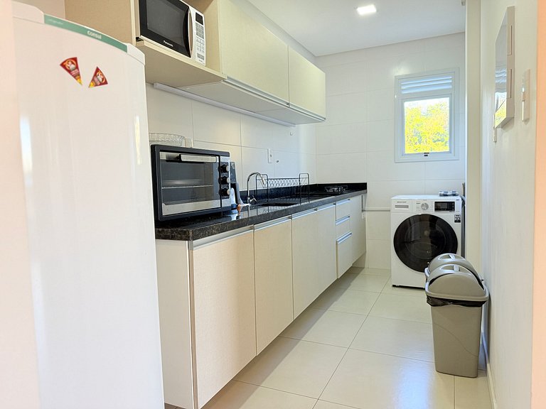 Aconchego com Vista das arvores,1 quarto, pertinho do mar!